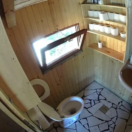 Koliba - Prokosko Jezero Alojamento de Turismo Selvagem *